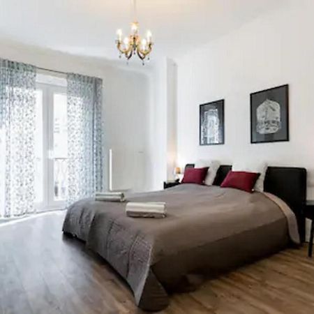 شقة Splendid Private Flat بودابست المظهر الخارجي الصورة